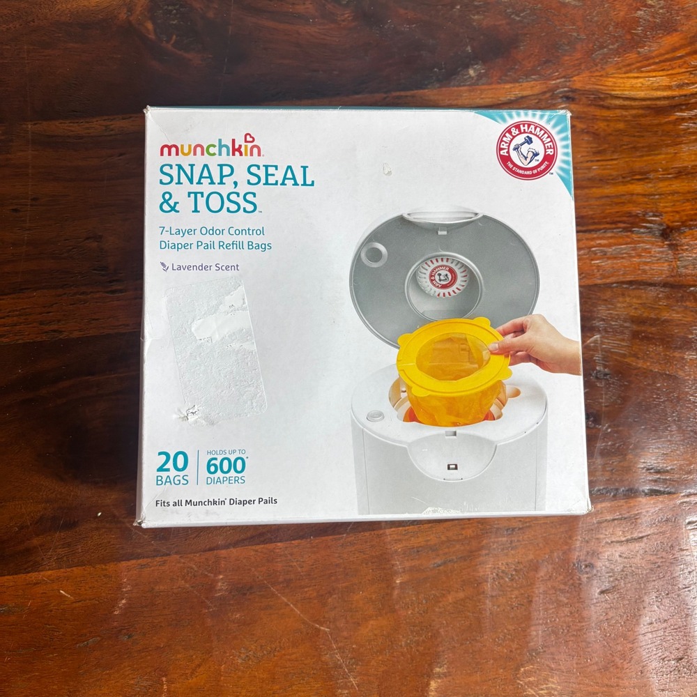 Munchkin Snap Seal & Toss 7-Layer Diaper Pail Refill Bags Lavender 20 Count